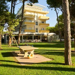 La Pineta Aparthotel